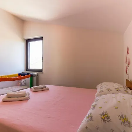 Comfortable 2 Bedroom - 5 Persons